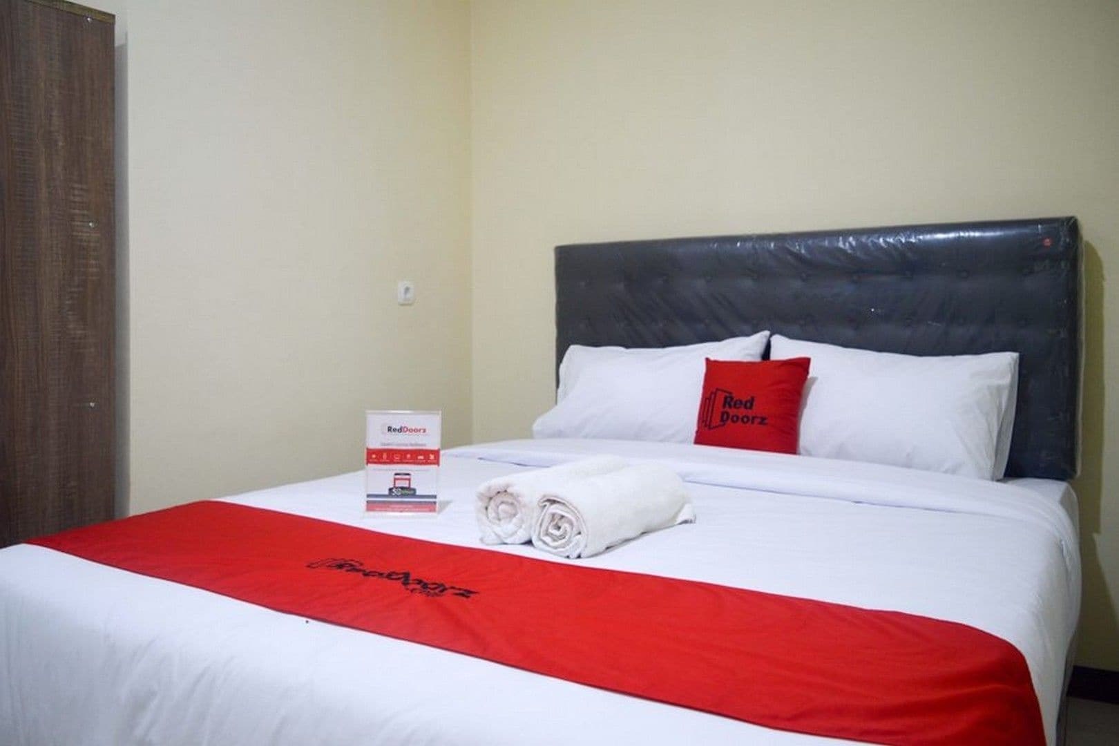 Hotel Reddoorz Near Sam Poo Kong 2 à Semarang Extérieur photo